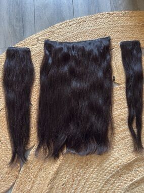 Natural Black Clip-In Hair Extensions Set - 3 Piece
